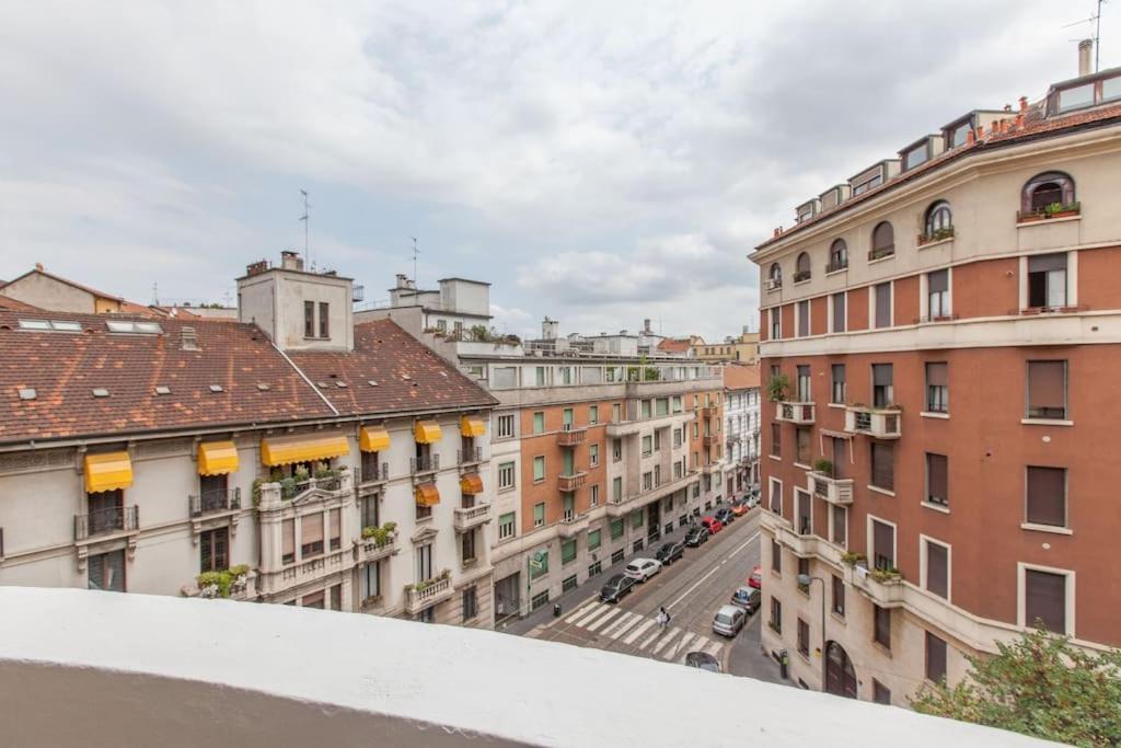 Bright House City Center On Subway Lines 1,2 &3 Apartment Milan Exterior photo