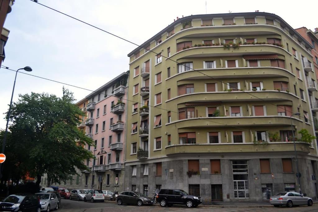 Bright House City Center On Subway Lines 1,2 &3 Apartment Milan Exterior photo